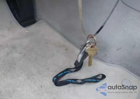 2009 Mercedes-Benz C 300 Luxury/Sport из США, поврежденный, VIN WDDGF54X99R054946